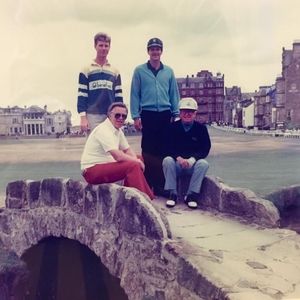 Meet your Posher, Lee